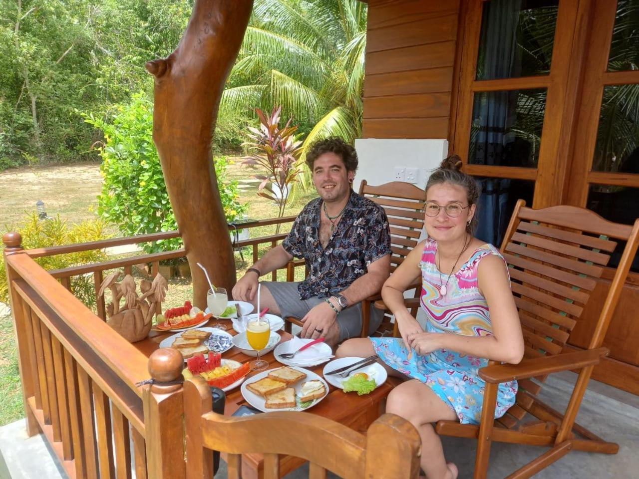Hanguk Lanka Lagoon Villa 坦加拉 外观 照片