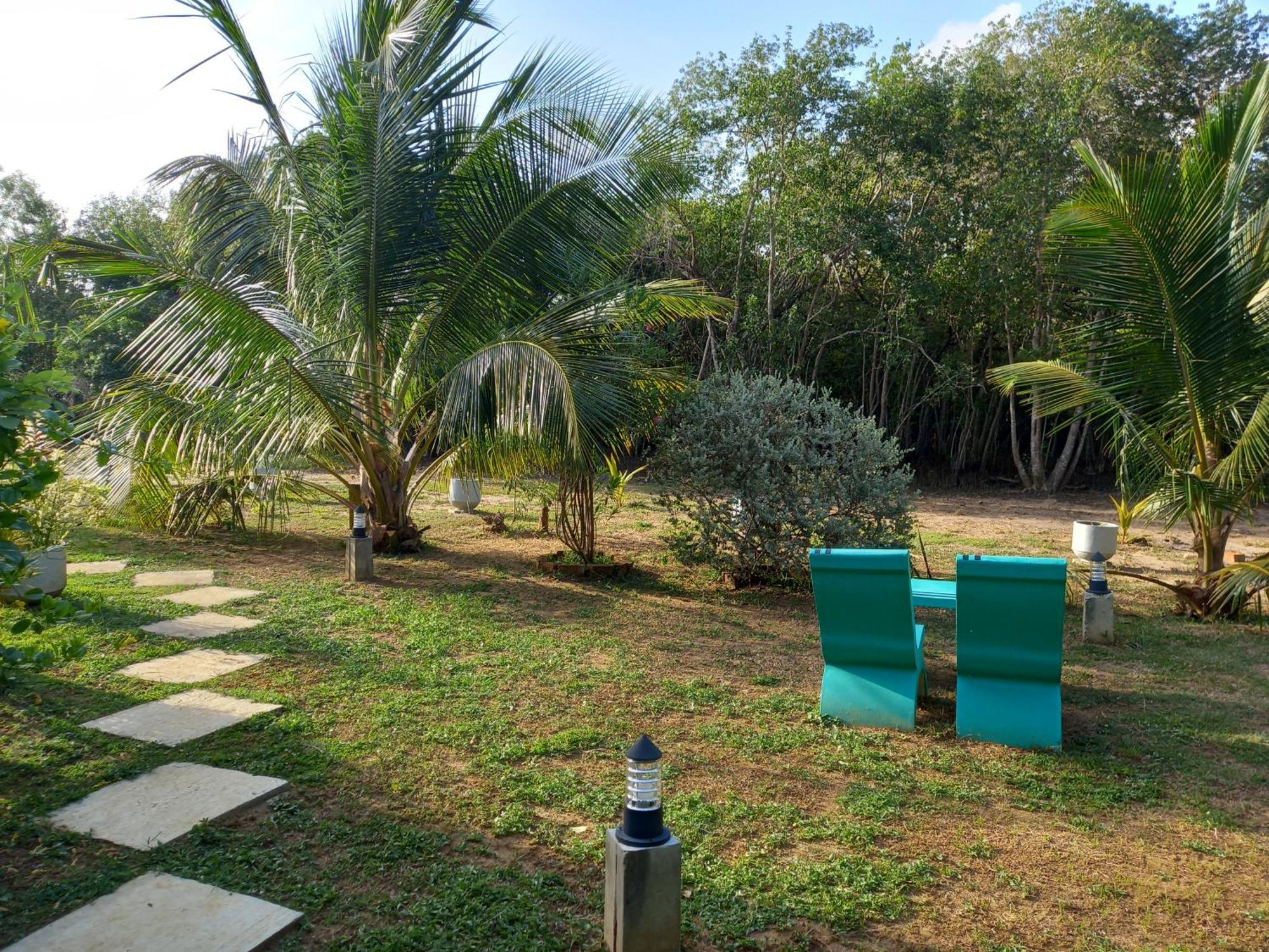 Hanguk Lanka Lagoon Villa 坦加拉 外观 照片