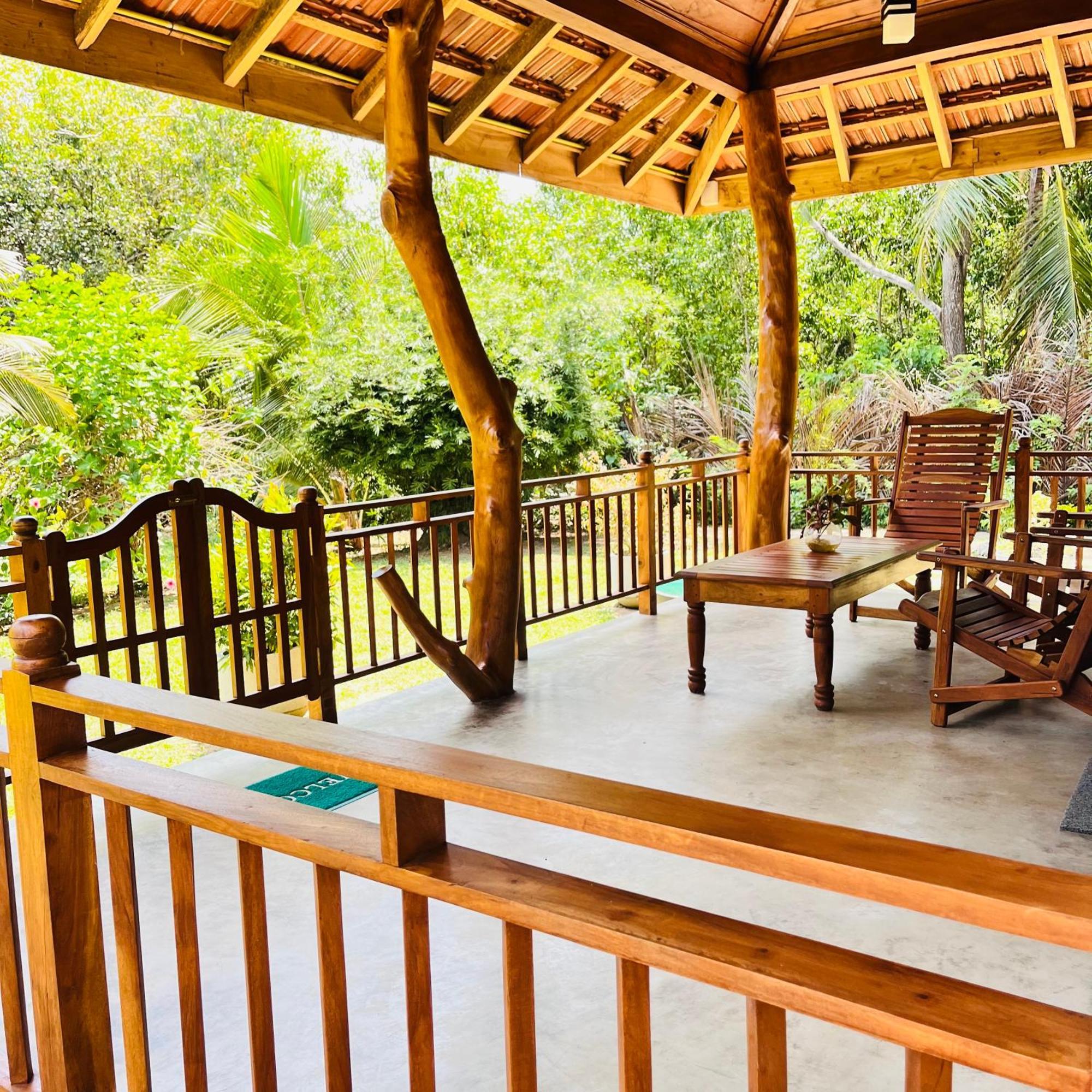 Hanguk Lanka Lagoon Villa 坦加拉 外观 照片