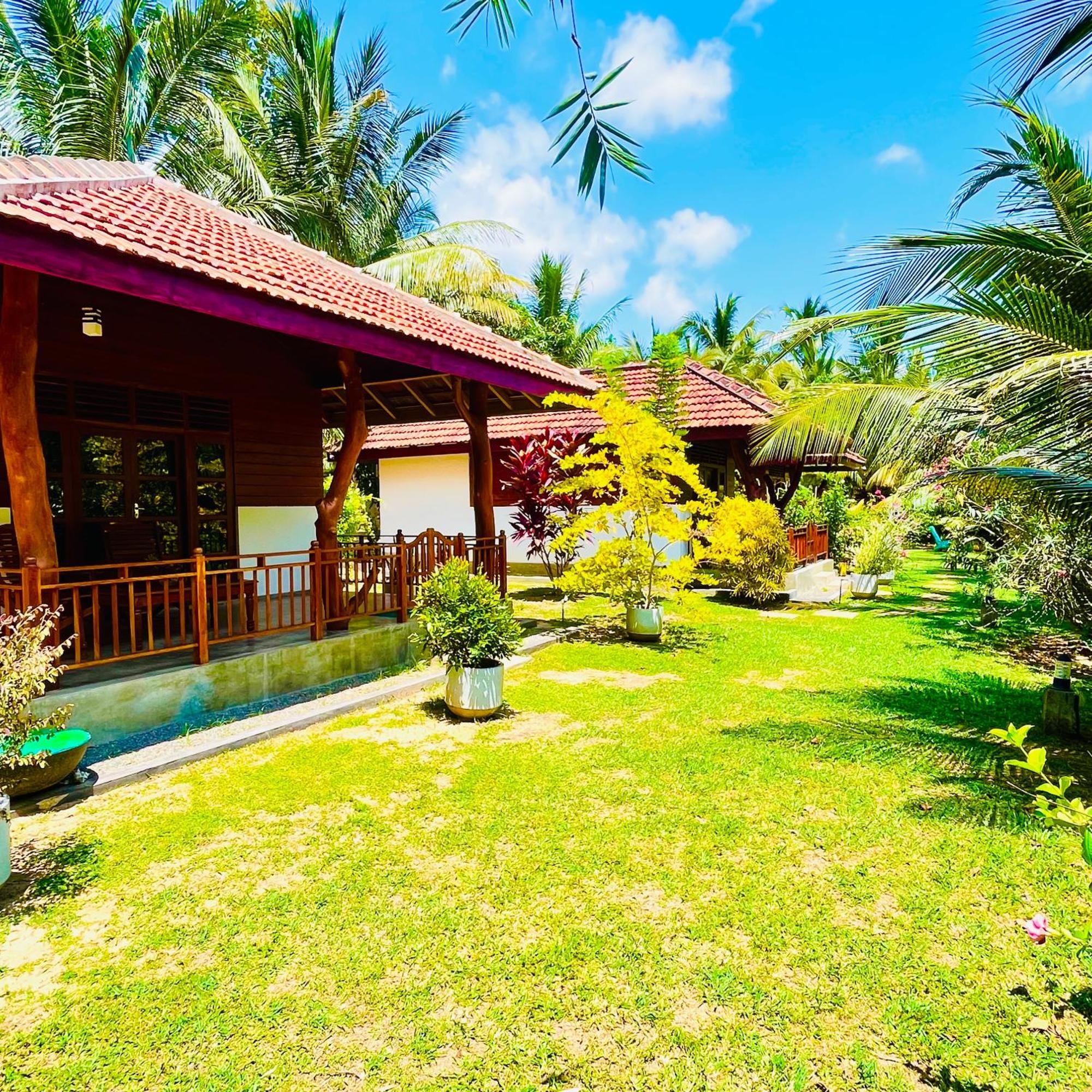 Hanguk Lanka Lagoon Villa 坦加拉 外观 照片