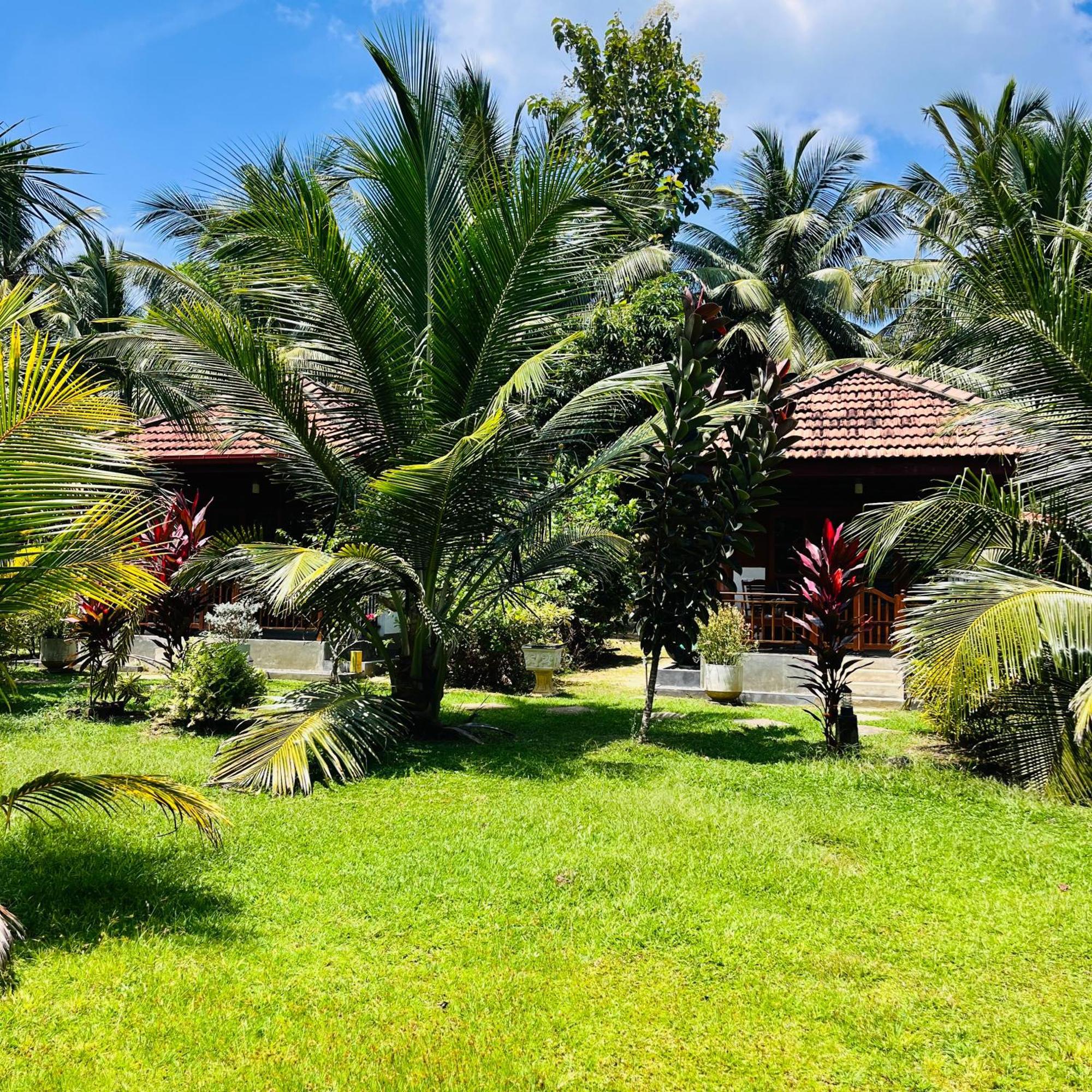 Hanguk Lanka Lagoon Villa 坦加拉 外观 照片