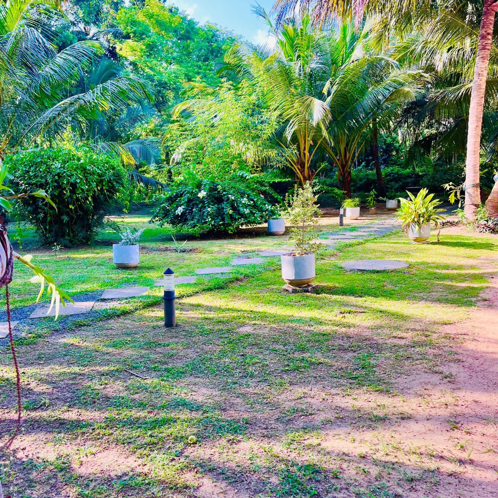 Hanguk Lanka Lagoon Villa 坦加拉 外观 照片